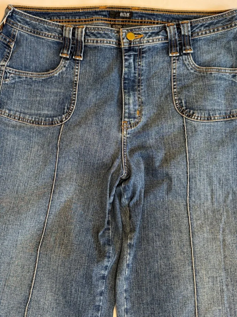 a.n.a A NEW APPROACH HIGH RISE CROP WIDE LEG MEDIUM WASH STRETCH JEANS WOMENS 16 - Picture 3 of 16